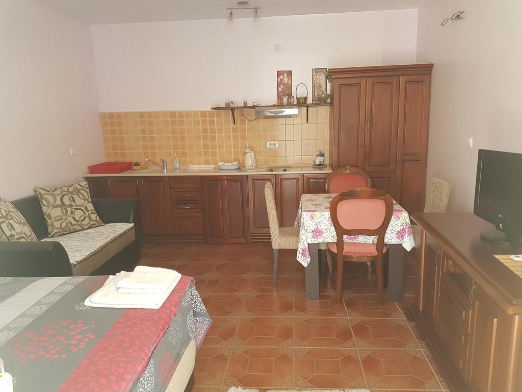 Apartments Nensy Bar Εξωτερικό φωτογραφία